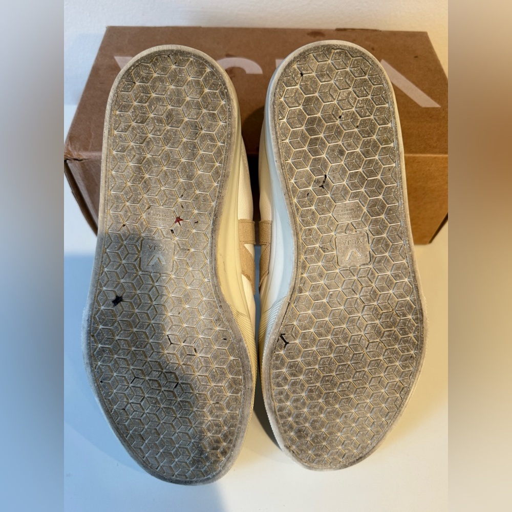 Veja Campo Cream and Tan Sneakers - Picture 7 of 10